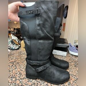 Women’s torrid boots